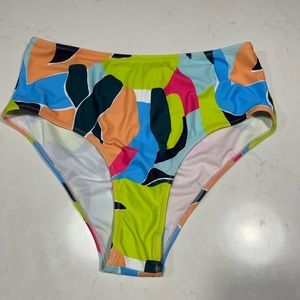 Womens bikini bottom new with liner on